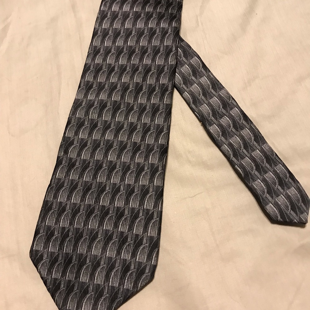 Zylos Golo tie